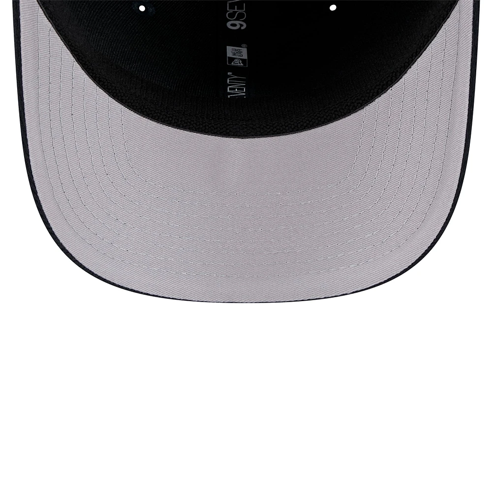Men's New Era Navy Auburn Tigers Patched 9SEVENTY Stretch-Snap Adjustable Hat