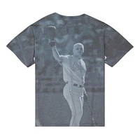 Mitchell & Ness Cal Ripken Jr. Baltimore Orioles Cooperstown Collection Highlight T-shirt graphique de joueur sublimé pour hommes