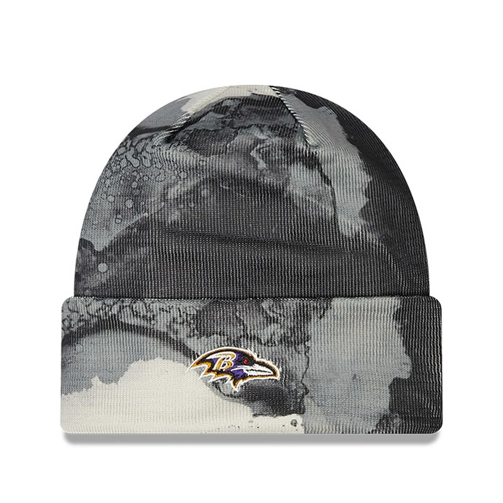 Men's New Era Black Baltimore Ravens 2022 Sideline - Ink Dye Cuffed Knit Hat