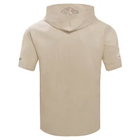 Sweat à capuche manches courtes pour homme Pro Standard Tan Baltimore Ravens Neutrals Capsule