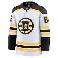 Men's Fanatics David Pastrnak White Boston Bruins Away Premium Jersey