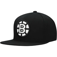 Men's Mitchell & Ness  Black Boston Bruins Team Snapback Hat