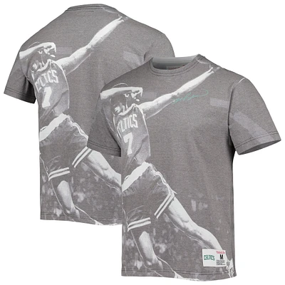 T-shirt Mitchell & Ness Dee Brown Heather Grey Boston Celtics Above The Rim pour hommes