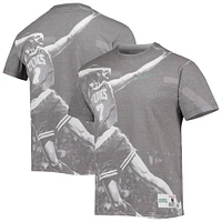 T-shirt Mitchell & Ness Dee Brown Heather Grey Boston Celtics Above The Rim pour hommes