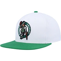 Men's Mitchell & Ness White/Green Boston Celtics Side Core 2.0 Snapback Hat