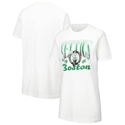 T-shirt Stadium Essentials blanc Boston Celtics Sky High pour femme