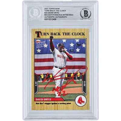 David Ortiz Boston Red Sox a autographié la carte Topps 2021 maintenant n° 20 Beckett Fanatics Witnessed Authenticed Card avec l'inscription "HOF 22"
