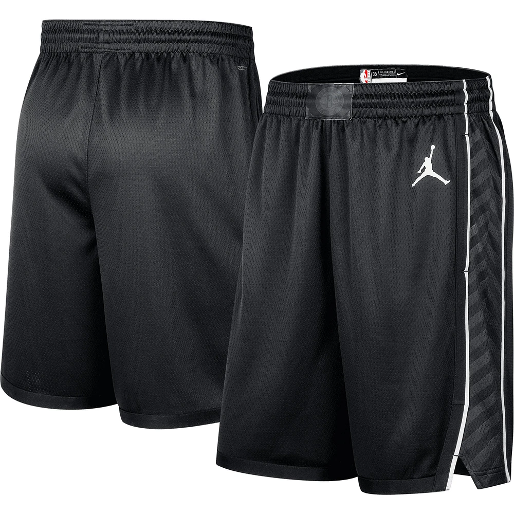 Jordan Brand Short Brooklyn Nets 2022/2023 Statement Edition Swingman Performance pour homme Noir