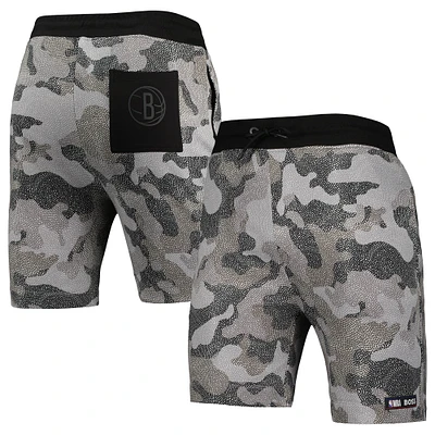 Short NBA x Hugo Boss Brooklyn Nets Black Slam Camo pour homme