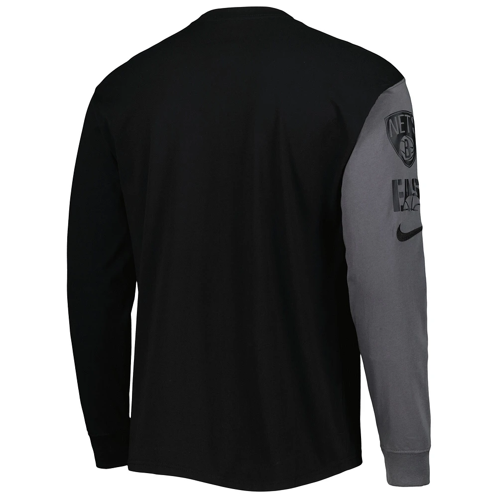 T-shirt à manches longues Nike Brooklyn Nets Courtside Versus Flight MAX90 pour homme, noir