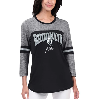 T-shirt noir à manches 3/4 G-III 4Her par Carl Banks pour femmes des Brooklyn Nets Play the Game