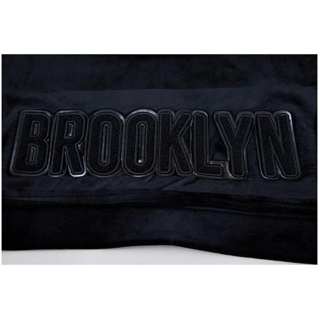 Sweat à capuche entièrement zippé en velours noir triple Pro Standard Brooklyn Nets pour femmes