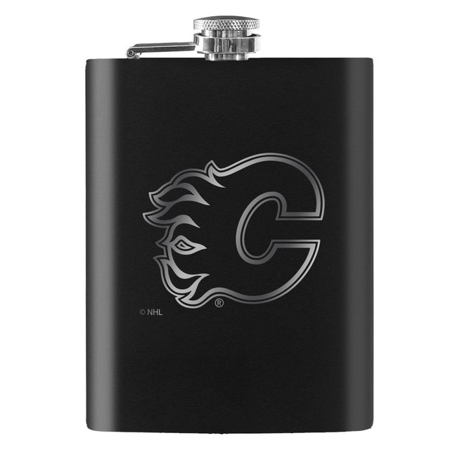 Flames noires de Calgary 8oz. Flacon gravé au laser
