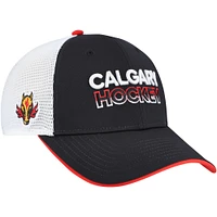 Casquette ajustable Fanatics noire/blanche pour homme Calgary Flames Authentic Pro Rink Alternate Trucker