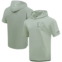 Men's Pro Standard Green Calgary Flames Neutral Short Sleeve Pullover Hoodie