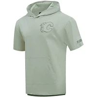 Men's Pro Standard Green Calgary Flames Neutral Short Sleeve Pullover Hoodie