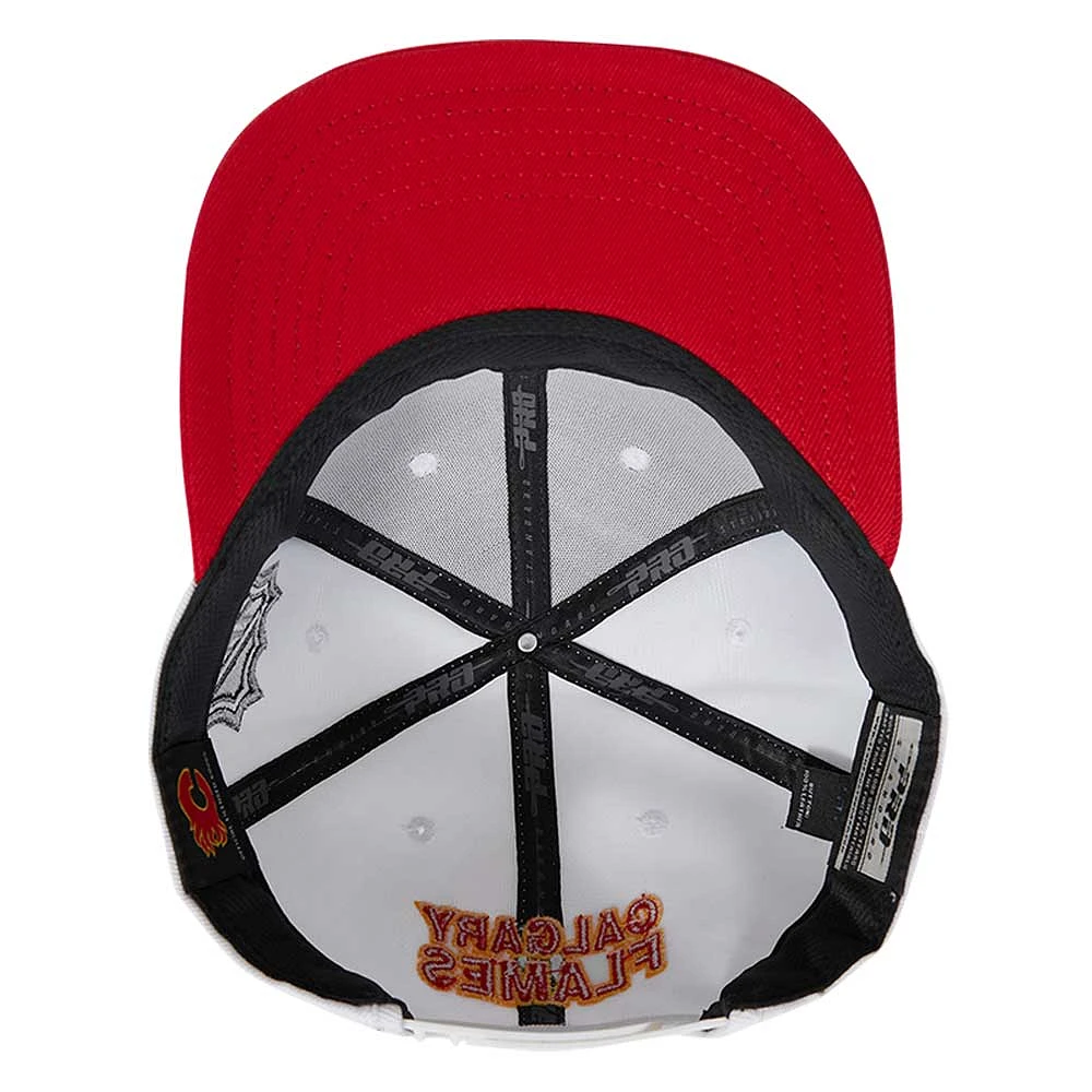 Men's Pro Standard White/Red Calgary Flames Two-Tone Classic Snapback Hat