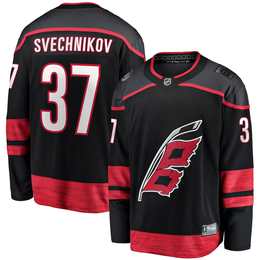 Maillot d'évasion à domicile Fanatics Andrei Svechnikov noir des Hurricanes de la Caroline pour hommes