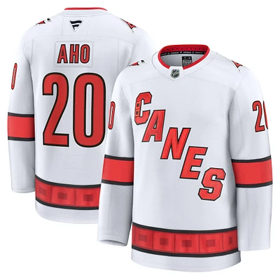 Maillot extérieur Premium blanc Carolina Hurricanes Fanatics Sebastian Aho pour homme