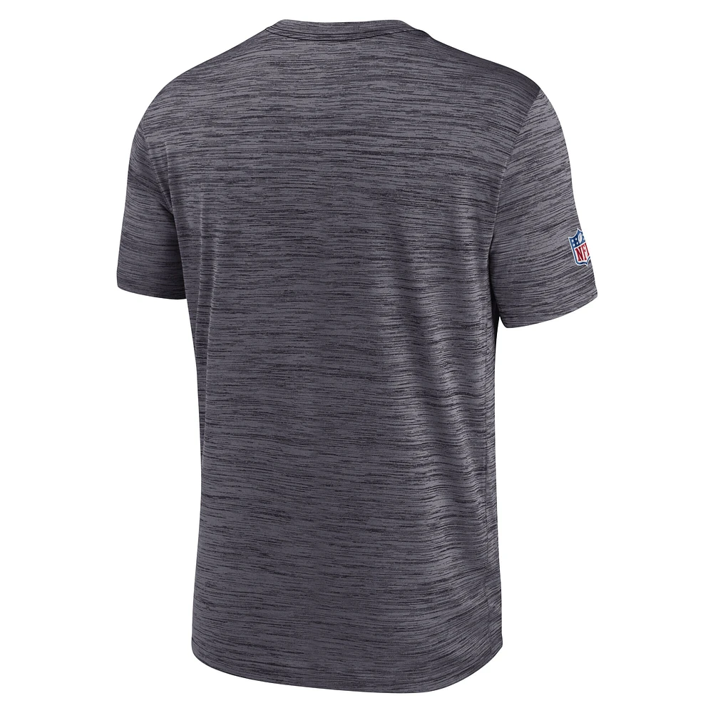 Men's Nike Black Carolina Panthers Sideline Velocity Athletic Stack Performance T-Shirt
