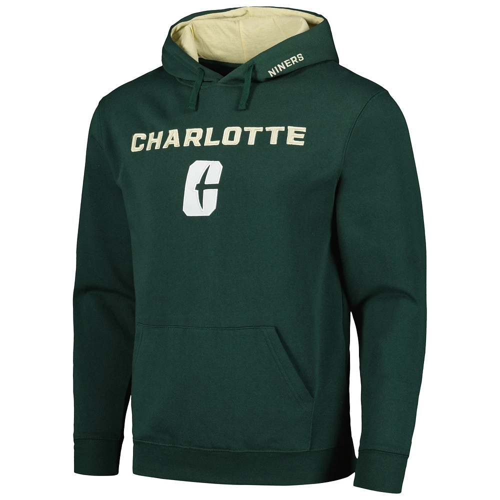 Men's Colosseum Green Charlotte 49ers Arch and Logo Pullover Hoodie