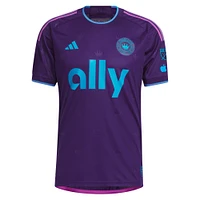 Maillot de joueur authentique Kerwin Vargas violet Charlotte FC 2023 Crown Jewel Kit pour homme
