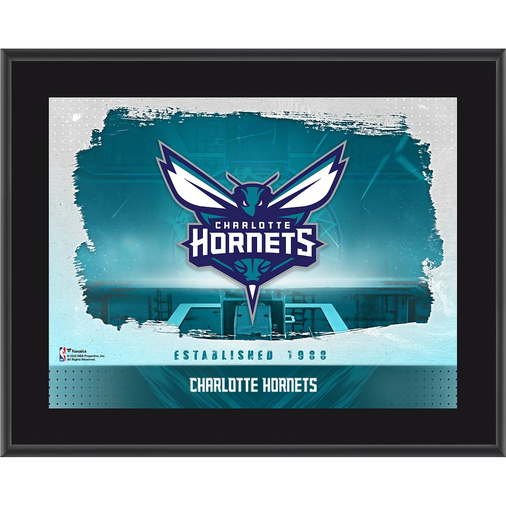Plaque horizontale encadrée avec logo de l'équipe sublimée de 10,5" x 13" des Charlotte Hornets