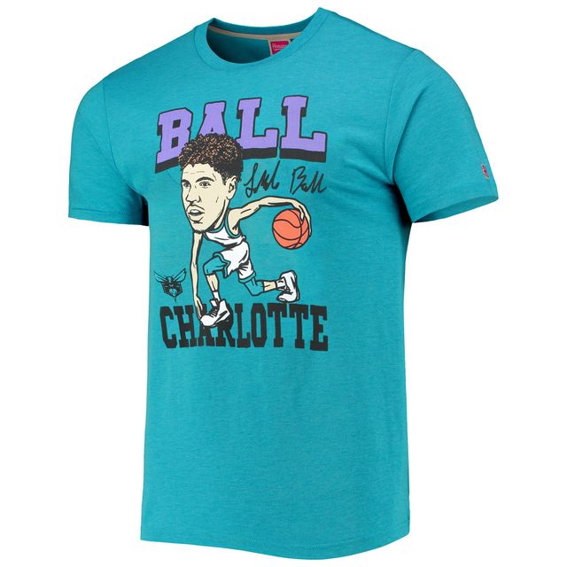Hommage LaMelo Ball T-shirt trois mélanges Caricature Charlotte Hornets bleu sarcelle chiné pour homme