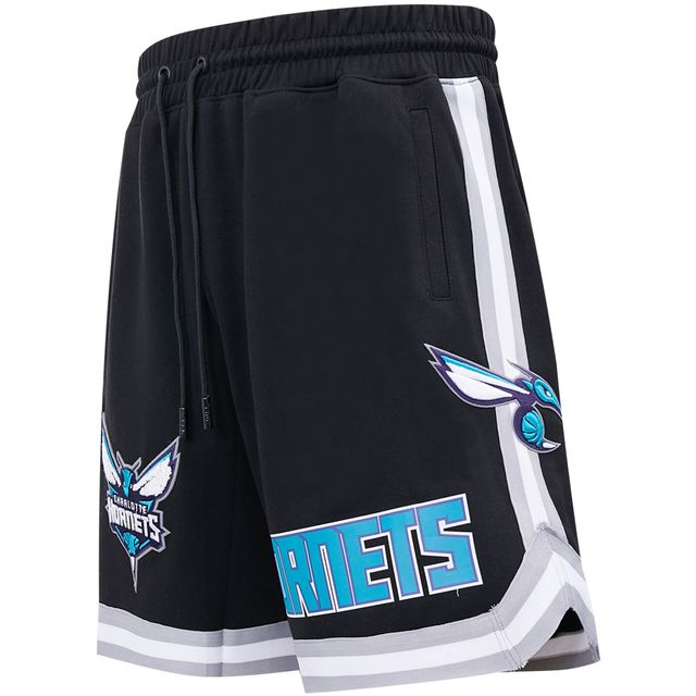 Short d'équipe Pro Standard noir Charlotte Hornets en chenille pour homme