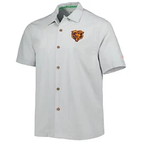 Chemise boutonnée pour homme Tommy Bahama Gray Chicago Bears Coconut Point Frondly Fan Camp IslandZone
