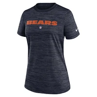 Women's Nike  Navy Chicago Bears Sideline Performance T-Shirt