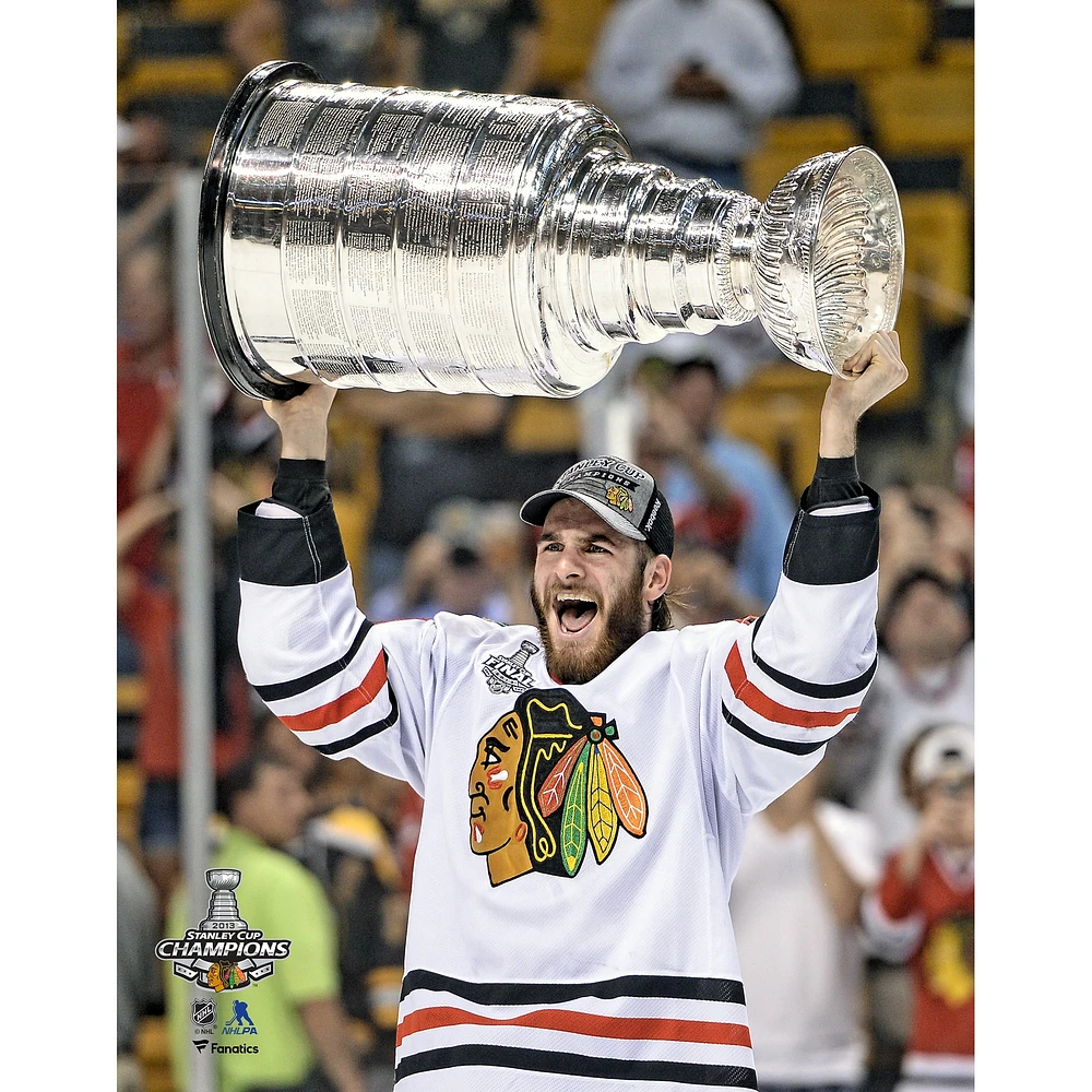 Brandon Saad Chicago Blackhawks Unsigned Stanley Cup Champions Raising Photograph