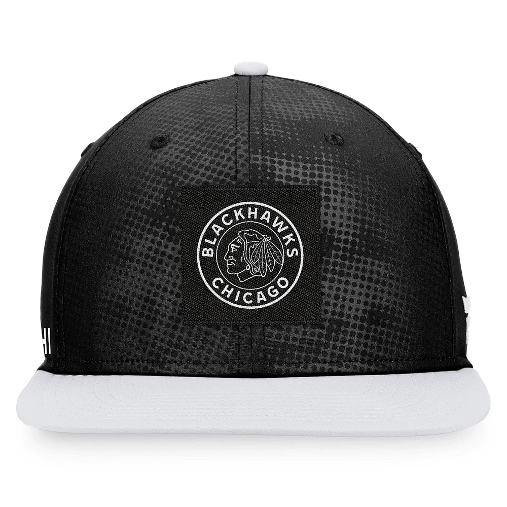 Men's Fanatics Black/White Chicago Blackhawks Authentic Pro Alternate Logo Snapback Hat