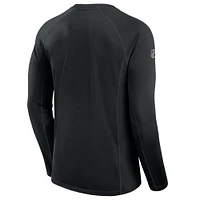 Men's Fanatics  Black Chicago Blackhawks Authentic Pro Rink Tech Long Sleeve T-Shirt