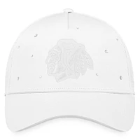 Women's Fanatics White Chicago Blackhawks Winter Lights Trucker Snapback Hat