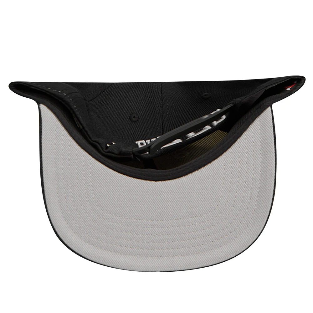 Men's Pro Standard  Cream Chicago Bulls French Terry Snapback Hat