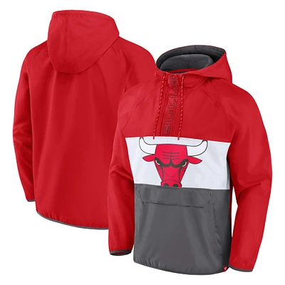 Veste à capuche demi-zip Fanatics rouge/gris Chicago Bulls Anorak Flagrant Foul Color-Block Raglan