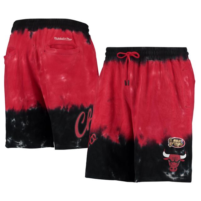 Short Mitchell & Ness noir/rouge Chicago Bulls Hardwood Classics Terry Tie-Dye pour hommes