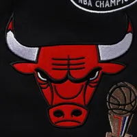 Pantalon de jogging en polaire noir Mitchell & Ness Chicago Bulls Champs City pour hommes