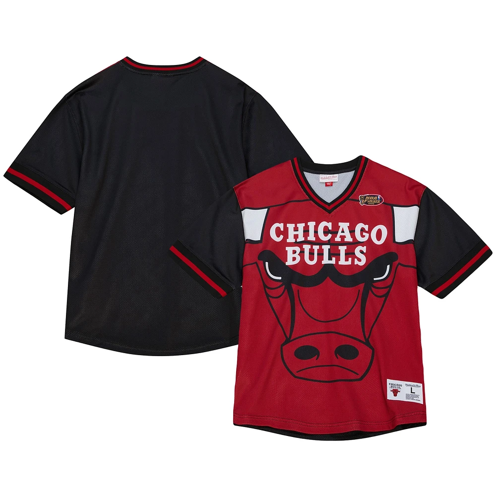 T-shirt rouge à col en V maille Mitchell & Ness Chicago Bulls Jumbotron 3.0 pour hommes