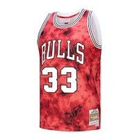 Men's Mitchell & Ness Scottie Pippen Red Chicago Bulls 1997/98 Hardwood Classics Galaxy Swingman - Jersey