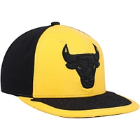 Men's Mitchell & Ness Yellow/Black Chicago Bulls Day One Snapback Hat