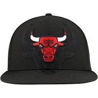 Casquette ajustée 59FIFTY noire avec logo Blackout Shadow des Chicago Bulls New Era pour hommes