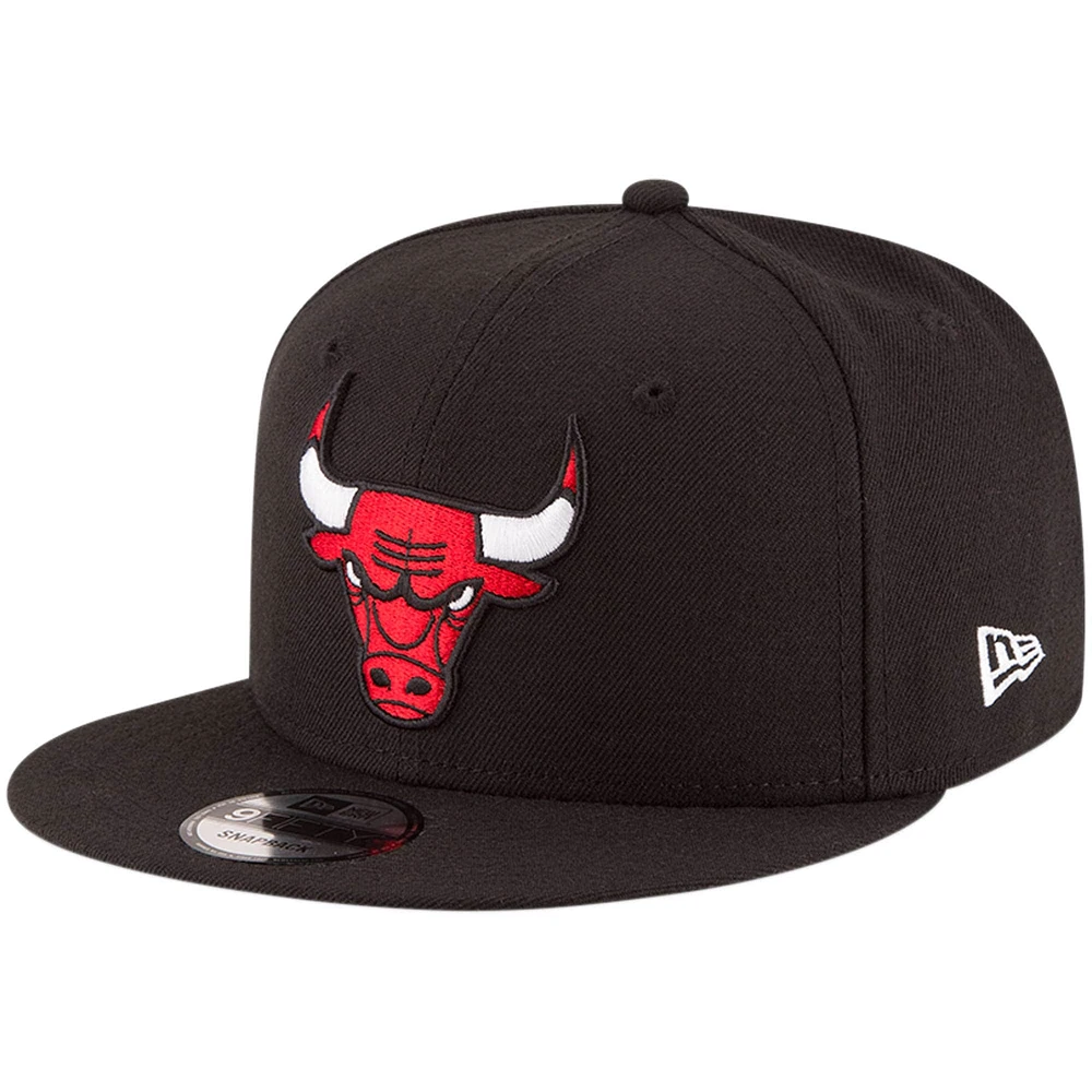 Casquette Snapback 9FIFTY noire de couleur officielle de l'équipe des Chicago Bulls New Era pour hommes