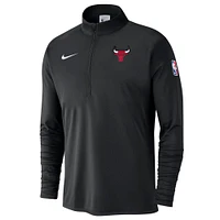 Men's Nike Black Chicago Bulls 2024/25 Courtside Performance Half-Zip Top
