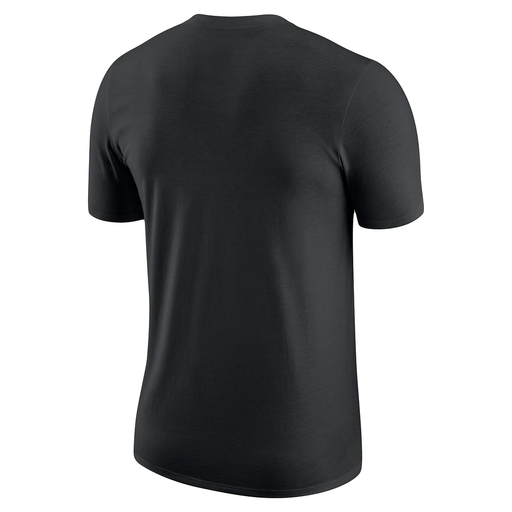 Men's Nike Black Chicago Bulls Just Do It T-Shirt