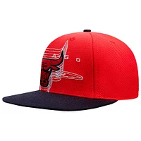 Men's Pro Standard Red/Black Chicago Bulls Logo Morph Snapback Hat