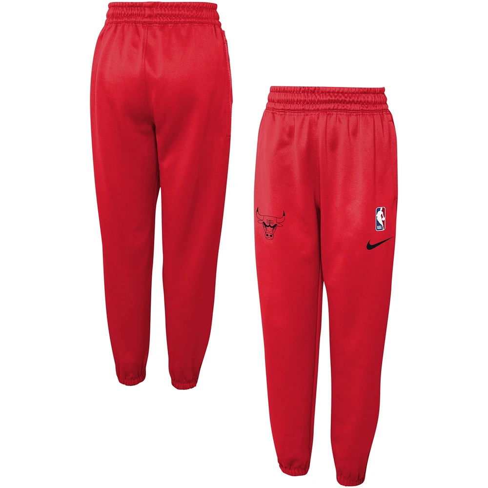 Pantalon de performance Spotlight Nike Chicago Bulls pour jeunes, rouge