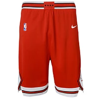 Youth Nike Red Chicago Bulls Swingman Performance Shorts – Icon Edition