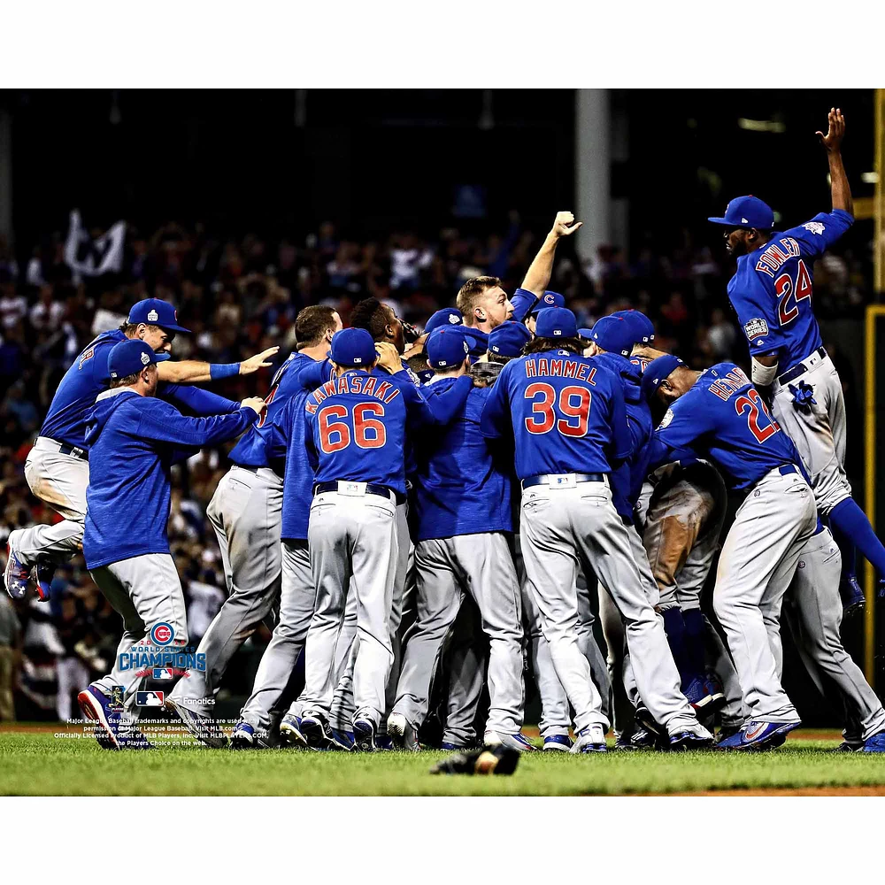 Photographie non signée des Cubs de Chicago pour célébrer la Série mondiale 2016